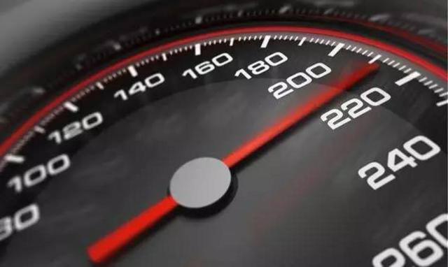 高速不带这东西扣12分?交警部门这么回复! 高速不带这东西扣12分?交警部门这么回复!