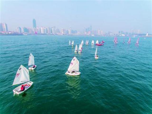 清明小长假前海景点探访 白帆点点游人醉