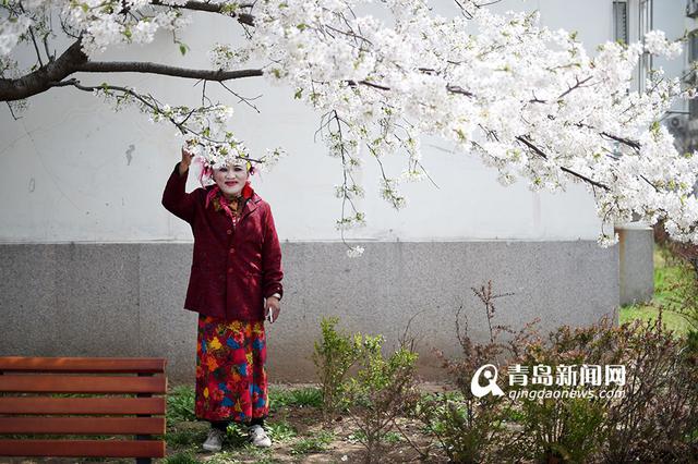 穿回女装的大喜哥:被流放的人要为自己活