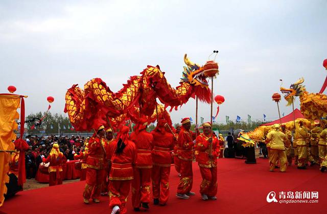 高清:宝山开启蓝莓采摘季 邀你来看大戏评美食