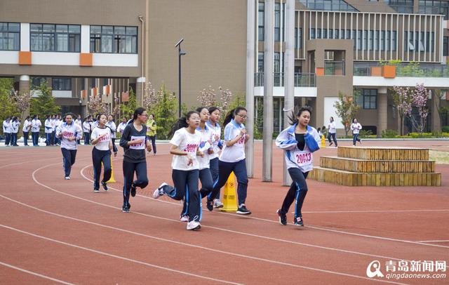 青岛体育中考开考 引体向上报名不足百人