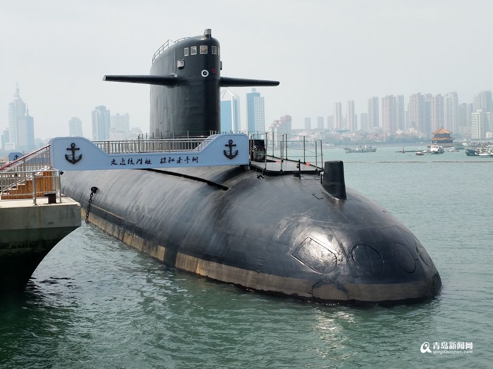 首艘核潜艇正式开放 海军神器等你来探秘
