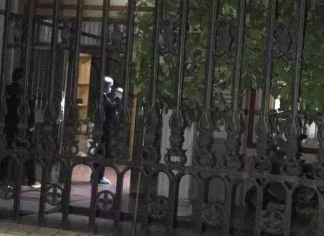 靖江骨科名医在家中被杀，血泊中洒满钱！警方最新通报…