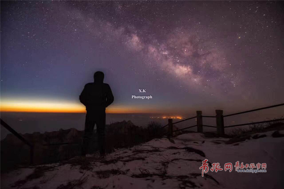 组图：镜头记录青岛最美的星空 美得令人眩晕