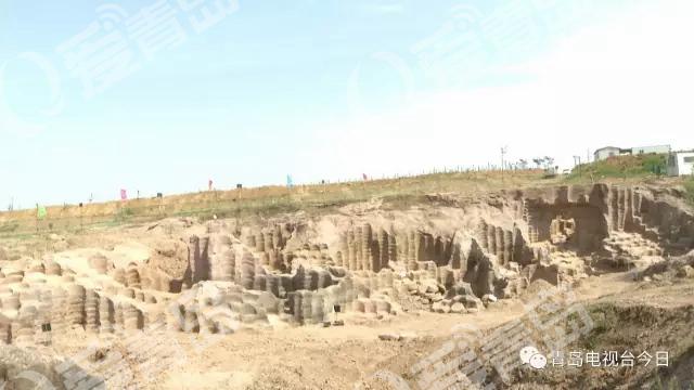 有种壮美叫龙鳞壁 即墨600年石磨坑奇观