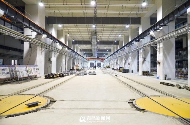 高清：地铁2号线东段电通 车厢内景图抢先看