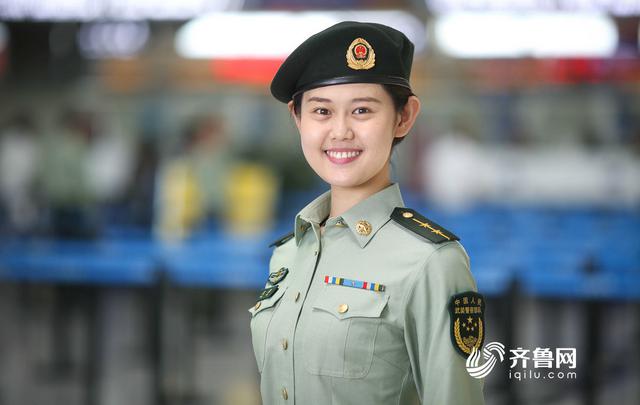 高清：武警部队全面配发“16武警贝雷帽”