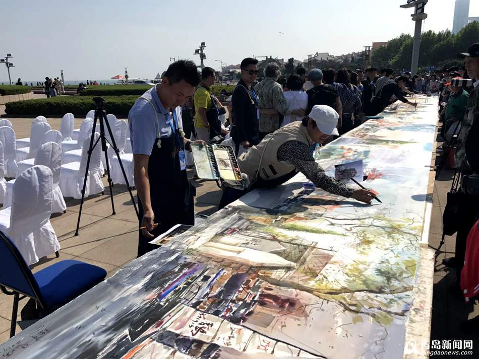70位海内外画家绘青岛美景 创作30米水彩长卷
