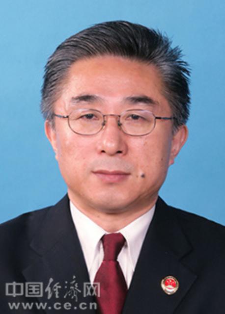 司法部原政治部主任卢恩光严重违纪被“双开”