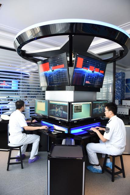 解放军海军航空大学亮相 青岛设校区