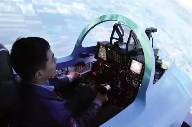 解放军海军航空大学亮相 青岛设校区