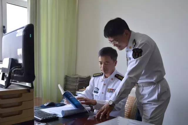 解放军海军航空大学亮相 青岛设校区