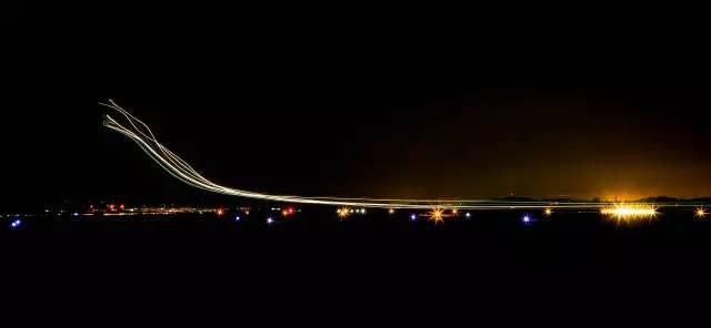 解放军海军航空大学亮相 青岛设校区