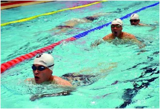 解放军海军航空大学亮相 青岛设校区