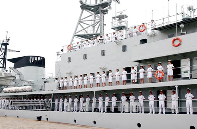 解放军海军航空大学亮相 青岛设校区