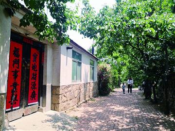 走在乡间小路上 探访花果山黄岛区毛家山村