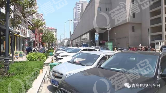 燕儿岛路周边车位难求 停车楼却吃不饱