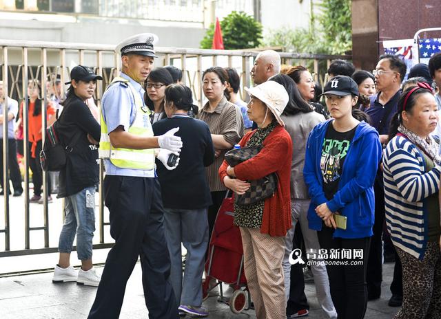 【高考故事】陪考妈妈心愿 和儿子慢慢吃顿饭