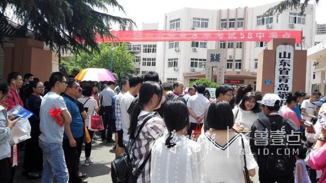 中考作文《做了一次最好的自己》《xx诚可贵》