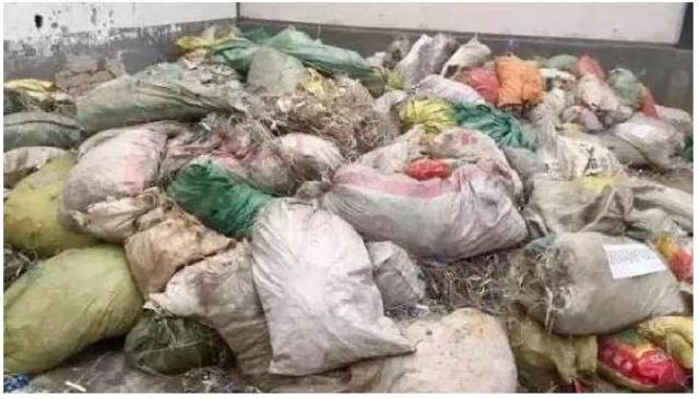 起底致污致病医疗垃圾跨省黑市:尿袋等被再加工 起底致污致病医疗垃圾跨省黑市:尿袋等被再加工