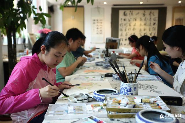 青岛中学启航班探访：12个学生的100天