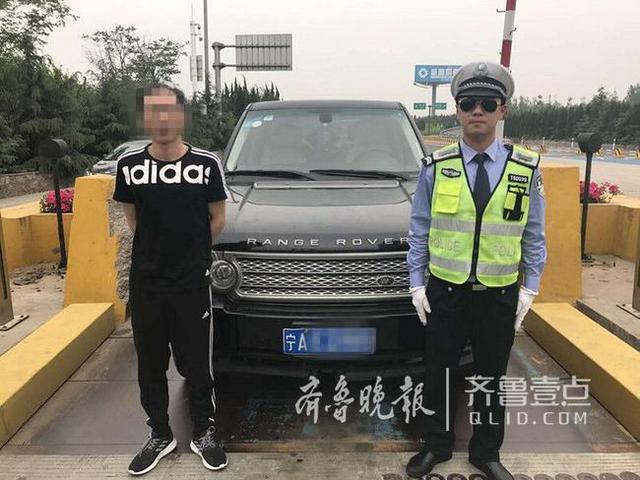 霸气路虎在高速上被查 不仅套牌还有37条违章