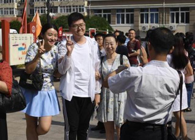 中考物理等难度适中 数学最后一问难倒不少考生