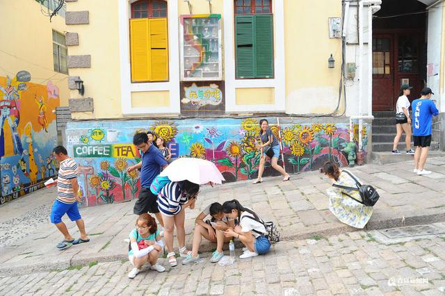 高清：青岛有条老街文艺青年最爱 夏天来浪吧