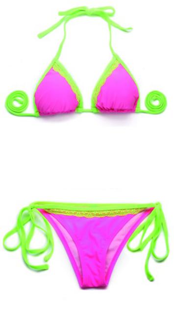 炎热夏季的海边就是时尚T台 沙滩焦点泳装show 炎热夏季的海边就是时尚T台 沙滩焦点泳装show