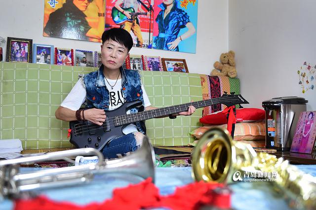 【青岛故事】摇滚奶奶'徐小哥' 被赞女版崔健