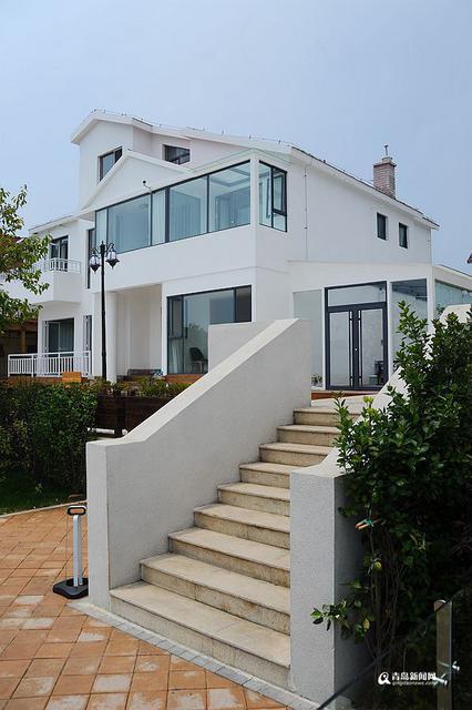 高清：鱼鸣嘴海边 20多年老房子变身绝美民宿