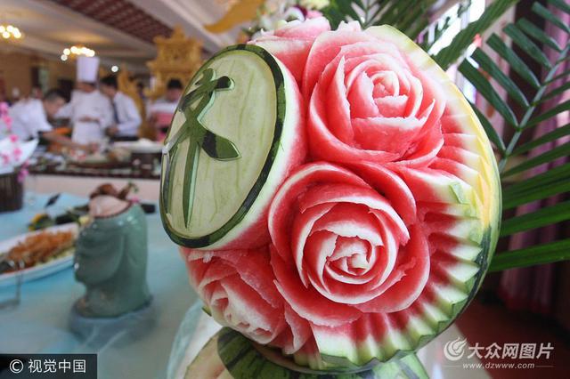 鲁菜创新评比大赛 盘盘美食令人馋涎欲滴 鲁菜创新评比大赛 盘盘美食令人馋涎欲滴