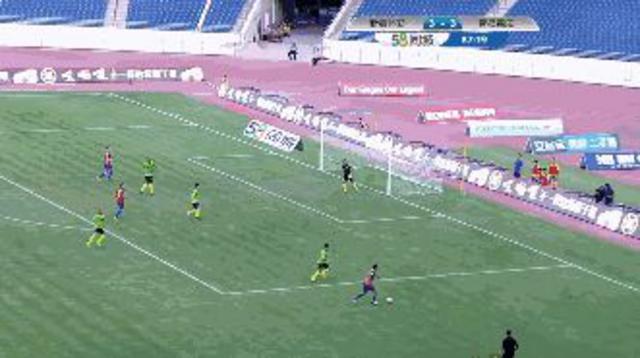 青岛黄海主导进球大战 众志成城客场全取三分