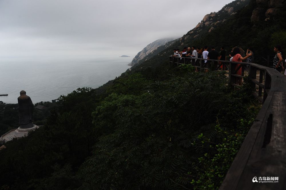 高清:晒仙山圣境云雾美图 雨后崂山爽爽的