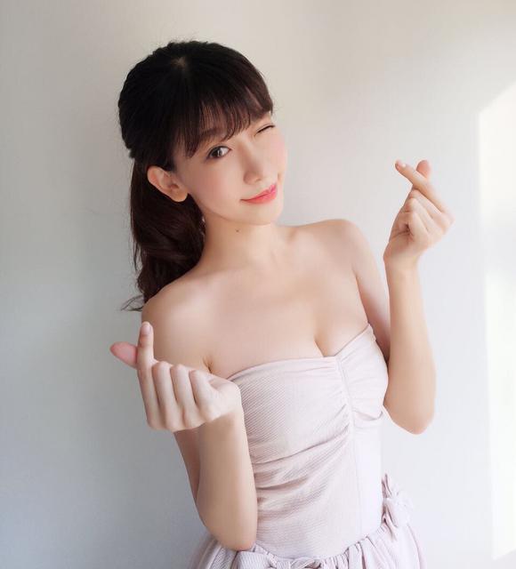  “小志玲”陈潇