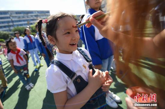 教育部：经批准儿童可延缓入学 教育部门不得拒收