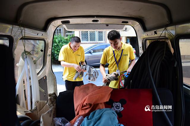 【新青年】90后空调安装工:衣服从白天湿到黑