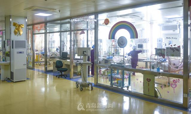 独家：2岁女童在青被毒蛇咬伤 抢救5天捡回命