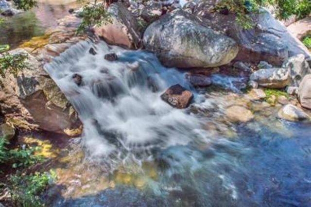 崂山九水景区迎雨后美景 潮音瀑再现飞瀑流泉 - 青岛新闻网