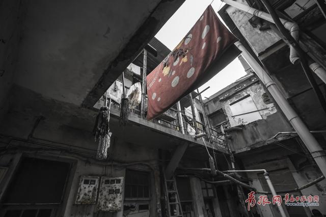 百年里院的时光印记：黄岛路17号平康五里