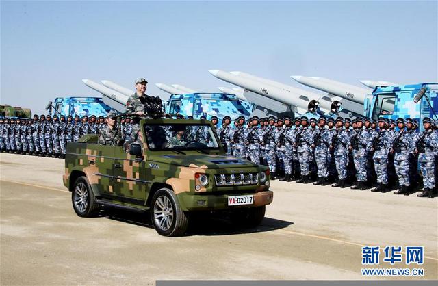 习近平沙场阅兵发表重要讲话 亮点详解