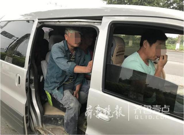 核载7人塞进10人 即墨一司机为省开支超员被查