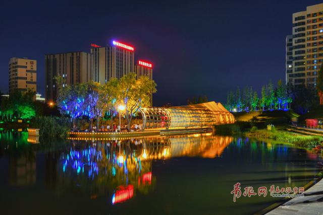 晚风沉醉夜凉如水 实拍李村河上游夜景(组图)