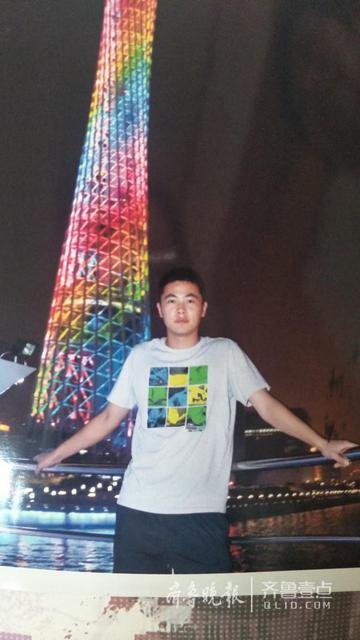 朱日和大阅兵队伍里有咱青岛小伙 你注意他没 朱日和大阅兵队伍里有咱青岛小伙 你注意他没