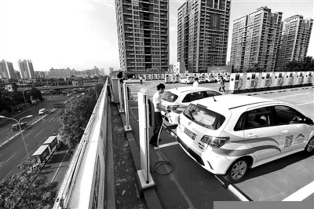 北京CBD建首座空中充电站 每天可充500余辆新能源车 北京CBD建首座空中充电站 每天可充500余辆新能源车