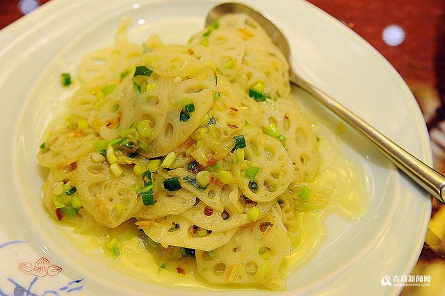 高清:晒8月时令青岛菜 地道美味你流口水了吗