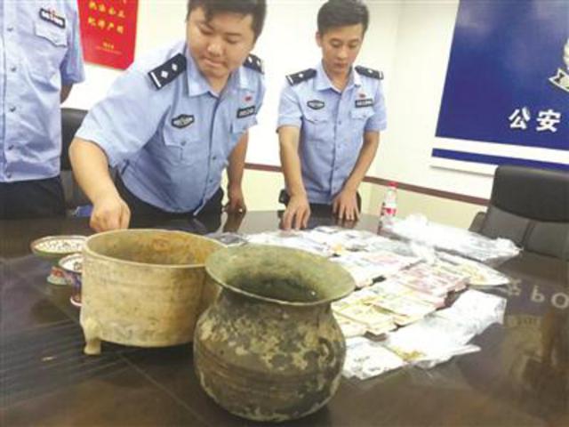 男子网上拜师学偷技 潜伏3个月洗劫50多万财物