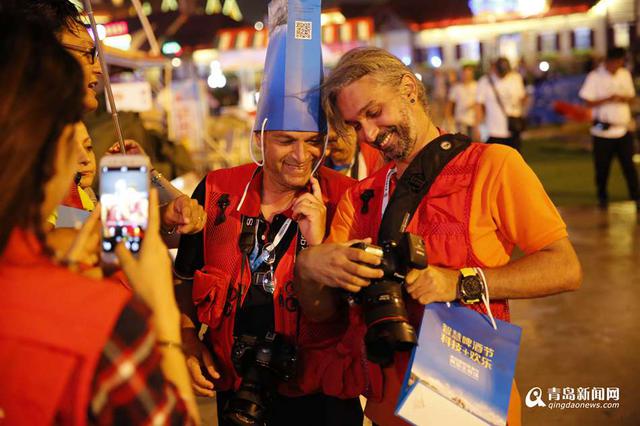 世界摄影大咖走进西海岸 聚焦青岛国际啤酒节
