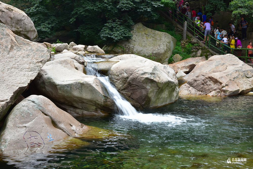 高清：北九水今天继续关闭 想看水景得再等等