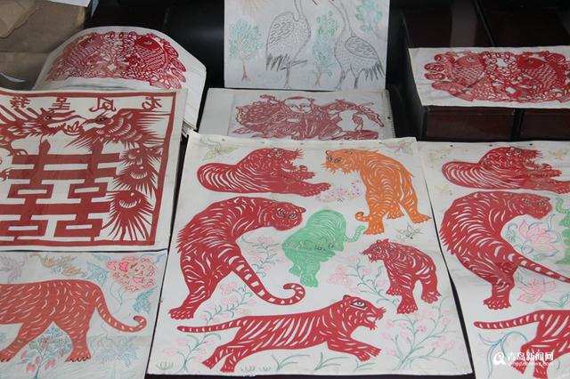 胶州剪纸大妈张振淑:一把小剪刀刻画60载人生